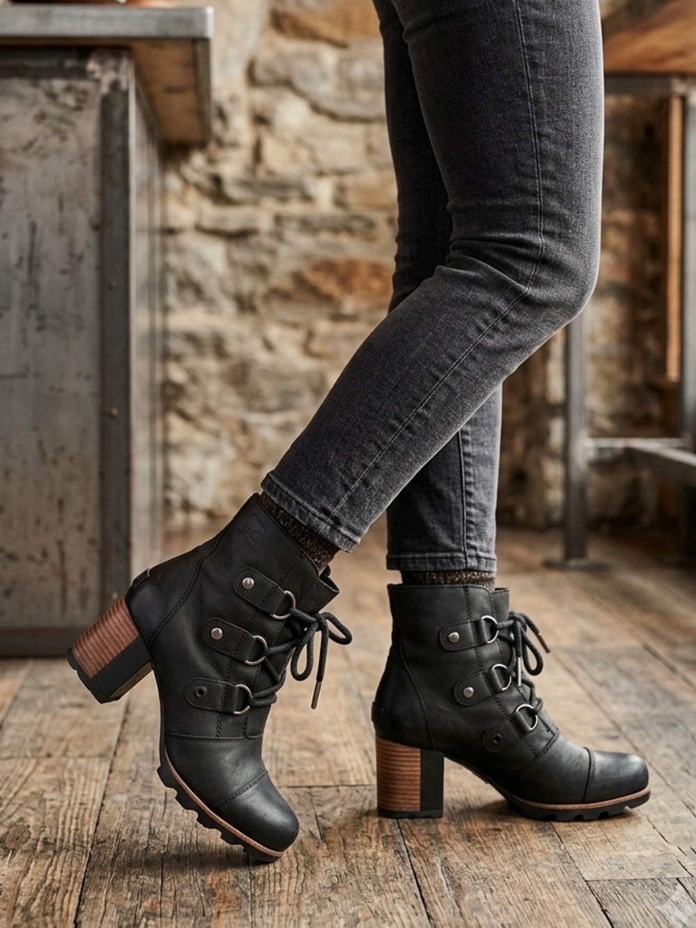 Sorel Addington Genuine Leather Lace-Up Ankle Boots | Black | Size 8.5